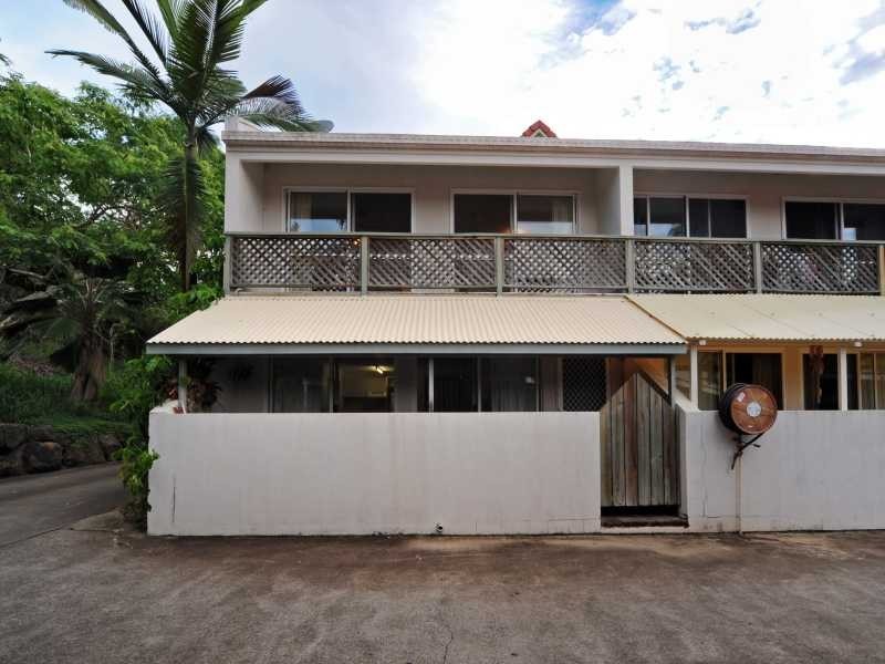 Unit 11/9 Erromango Drive, Jubilee Pocket QLD 4802