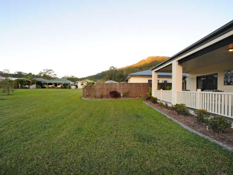 95 Abell Road, Cannonvale QLD 4802