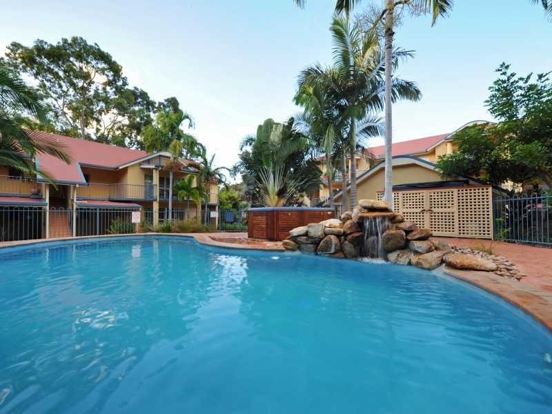 Unit 3/24 Beach Rd, Cannonvale QLD 4802