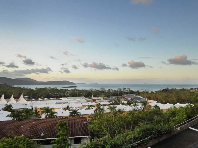 Unit 133/4 Eshelby Drive, Cannonvale QLD 4802