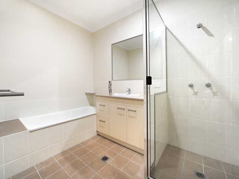 Unit 1/1 Ryben Court, Cannonvale QLD 4802