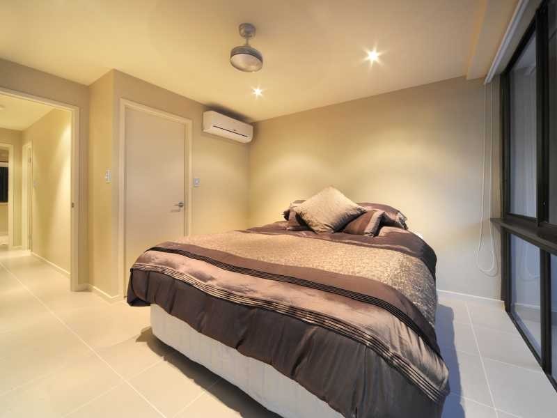 Unit 5/2 Eshelby Drive, Cannonvale QLD 4802