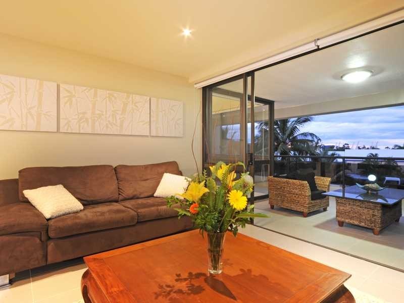 Unit 5/2 Eshelby Drive, Cannonvale QLD 4802