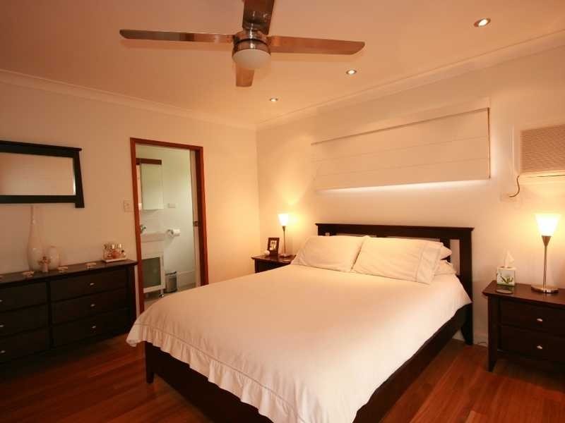 39 Manooka Drive, Cannonvale QLD 4802