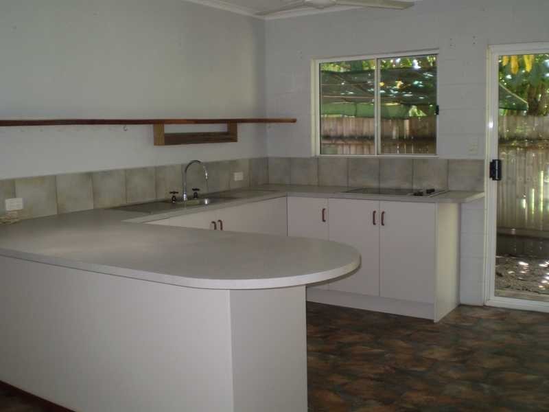 4 Maeva Street, Jubilee Pocket QLD 4802