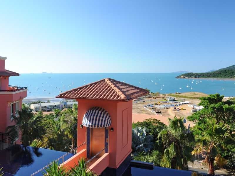 Unit 11/18 Golden Orchid Drive, Airlie Beach QLD 4802
