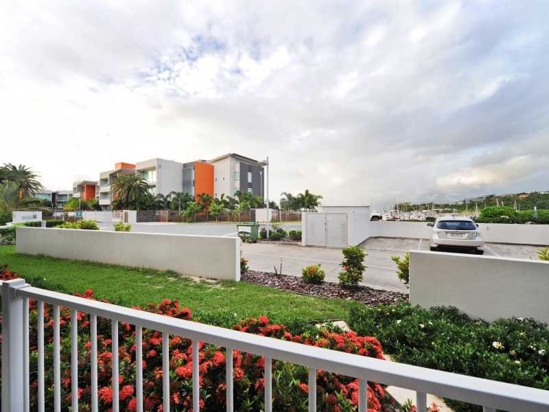 Unit 2/159-171 Shingley Drive, Airlie Beach QLD 4802