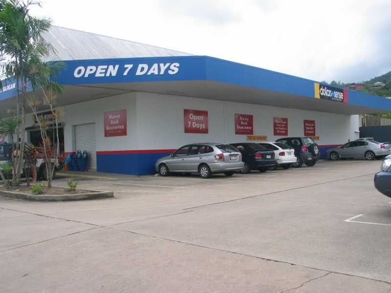 Shop 2/104-106 Shute Harbour Road, Cannonvale QLD 4802