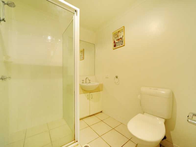 Unit 19/16 Beach Rd, Cannonvale QLD 4802