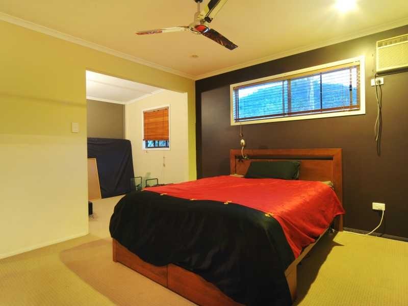 30 Sandpiper Crescent, Jubilee Pocket QLD 4802