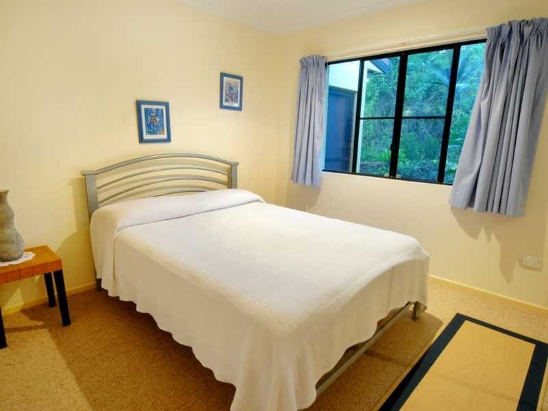 Unit 1/13 Macarthur Drive, Cannonvale QLD 4802