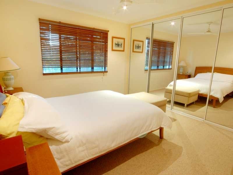 Unit 1/13 Macarthur Drive, Cannonvale QLD 4802