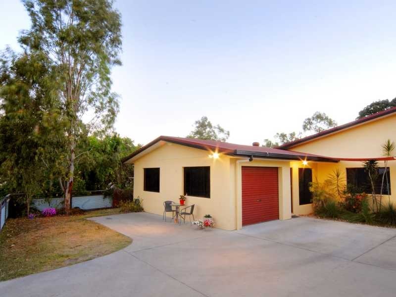 Unit 1/13 Macarthur Drive, Cannonvale QLD 4802