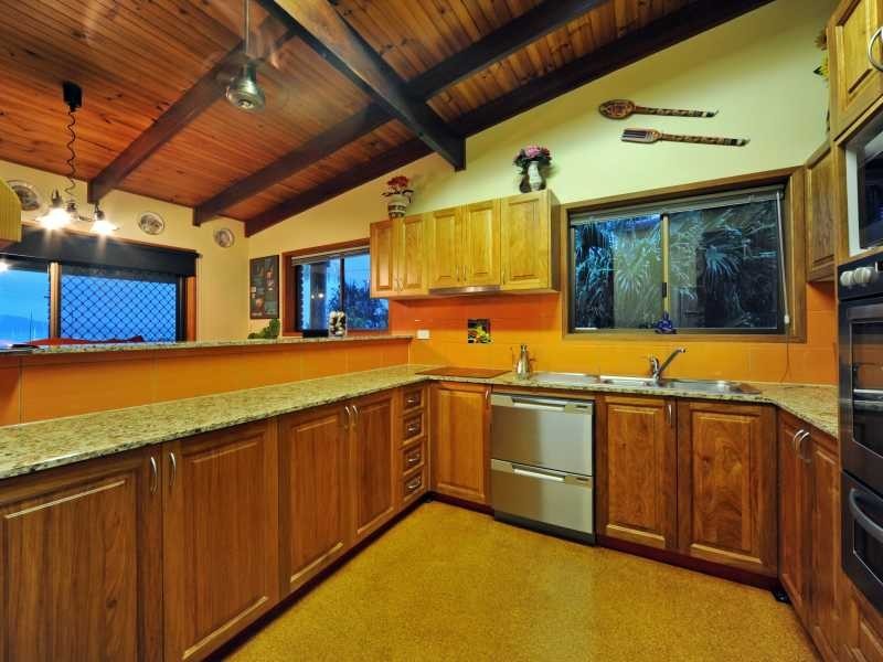 5 Airlie Crescent, Airlie Beach QLD 4802