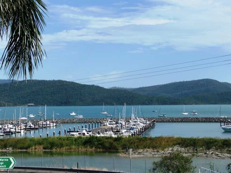 5 Airlie Crescent, Airlie Beach QLD 4802