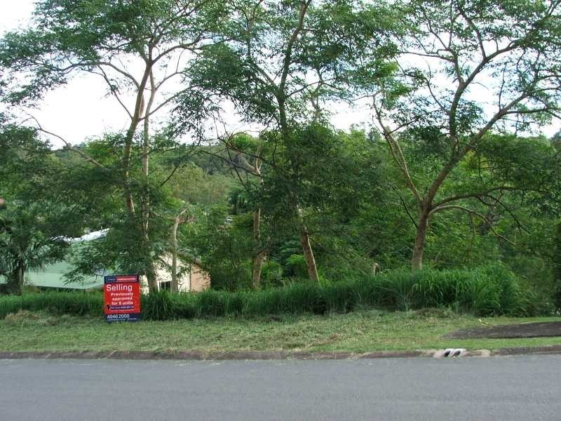 10 Border Drive, Cannonvale QLD 4802