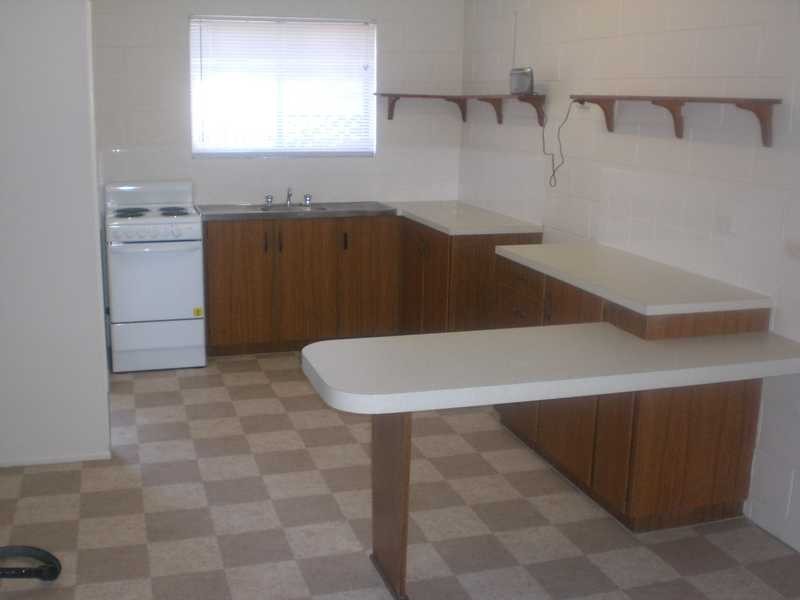 Unit 3/15 Hinschen Street, Proserpine QLD 4800