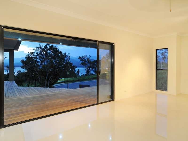 28 Beth Court, Cannonvale QLD 4802