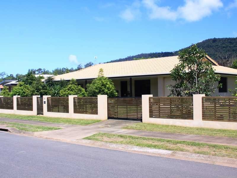 26 Banksia Court, Cannonvale QLD 4802