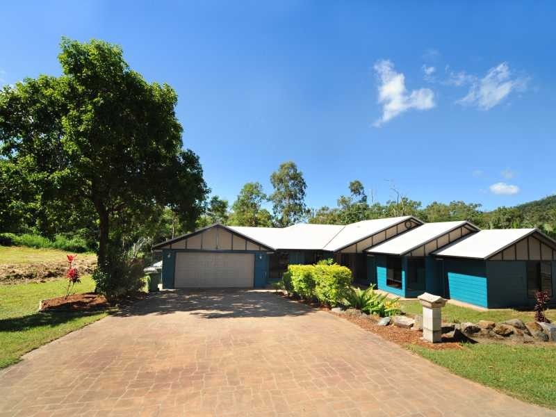 61 Parkwood Terrace, Cannonvale QLD 4802