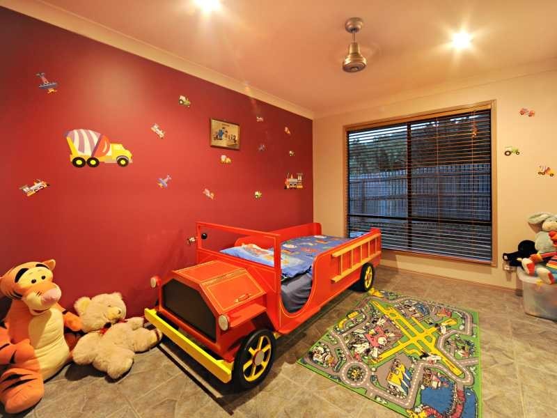 61 Parkwood Terrace, Cannonvale QLD 4802