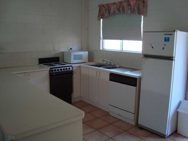 Unit 12/14 Island Drive, Cannonvale QLD 4802