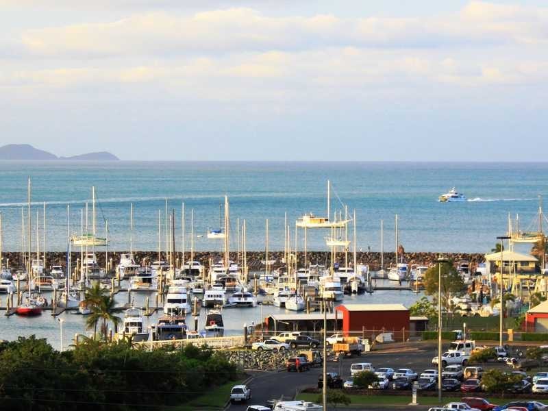 2 Airlie Crescent, Airlie Beach QLD 4802