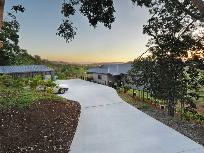 98 Kookaburra Drive, Riordanvale QLD 4800