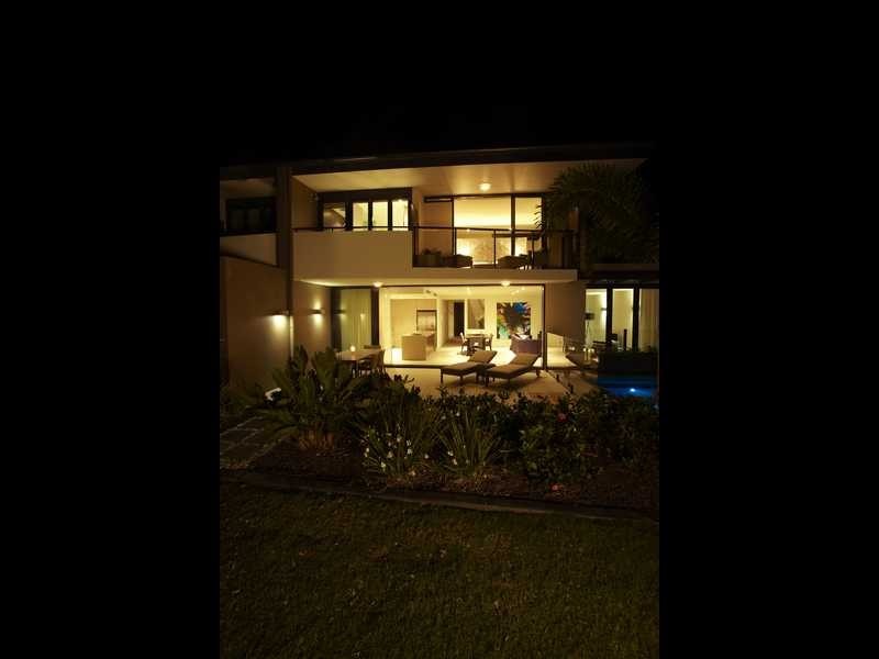 11 Altmann Avenue, Cannonvale QLD 4802