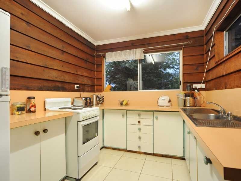 2 Maeva Street, Jubilee Pocket QLD 4802