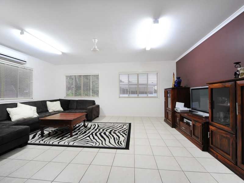 Lot 9/14 Hamilton Avenue, Cannonvale QLD 4802