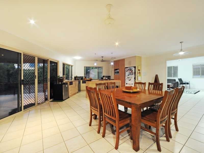 Lot 9/14 Hamilton Avenue, Cannonvale QLD 4802