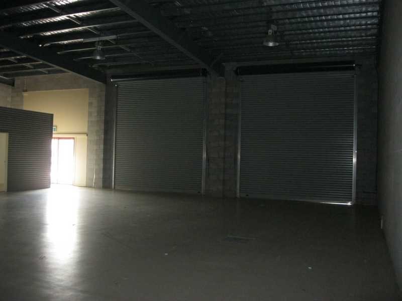 2/21 Carlo Drive, Cannonvale QLD 4802