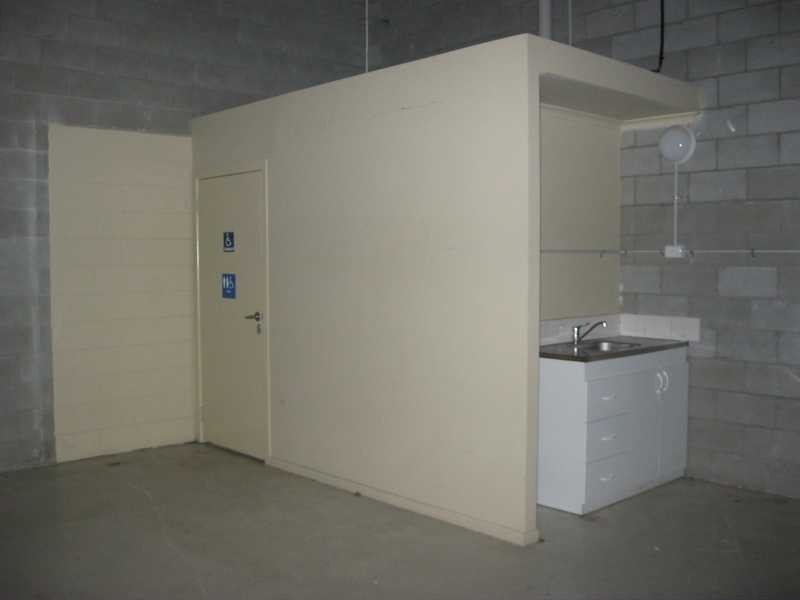 2/21 Carlo Drive, Cannonvale QLD 4802