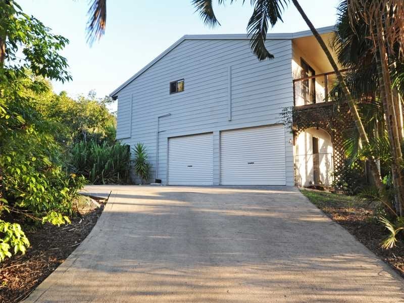 61 Eshelby Drive, Cannonvale QLD 4802