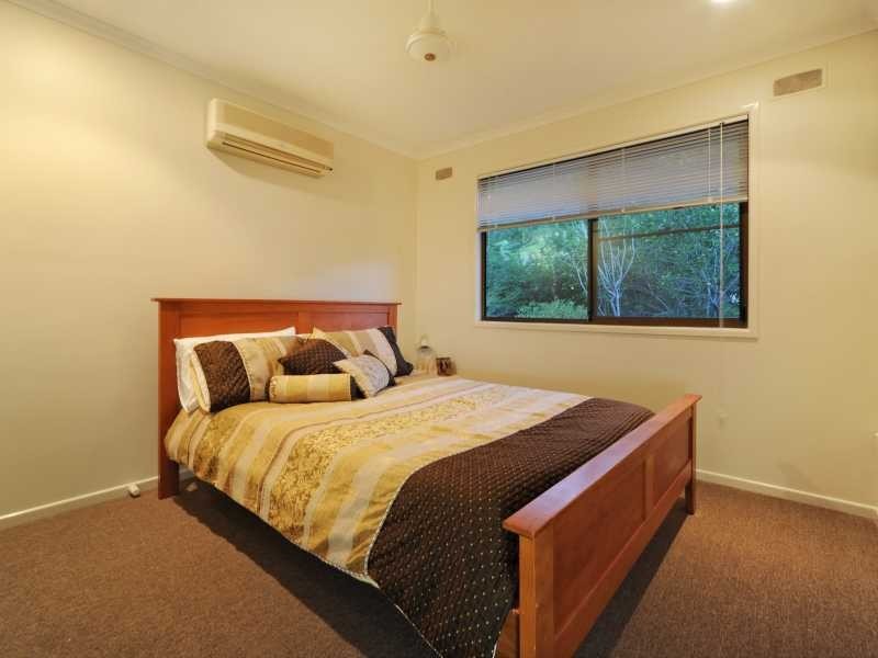 61 Eshelby Drive, Cannonvale QLD 4802
