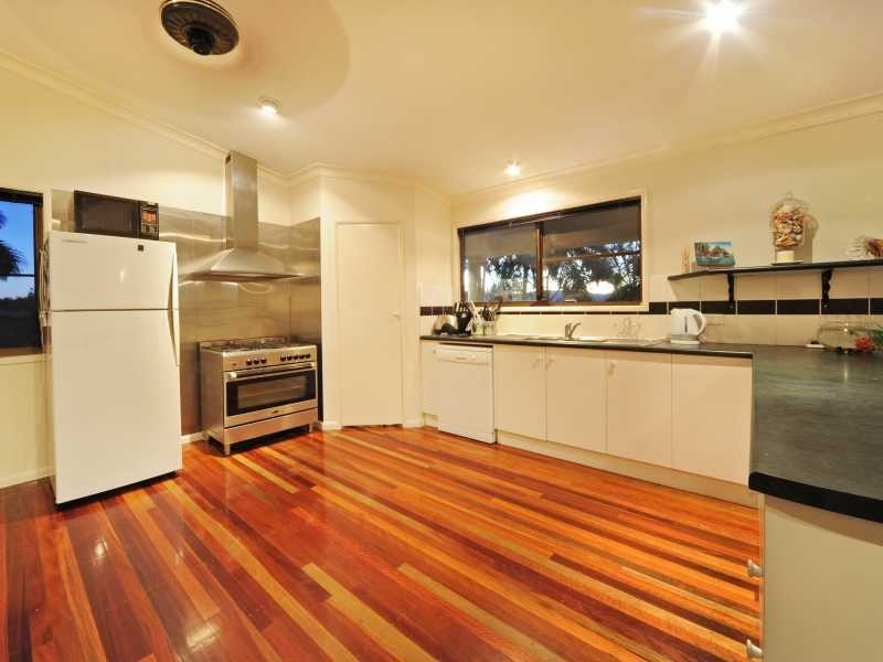 61 Eshelby Drive, Cannonvale QLD 4802