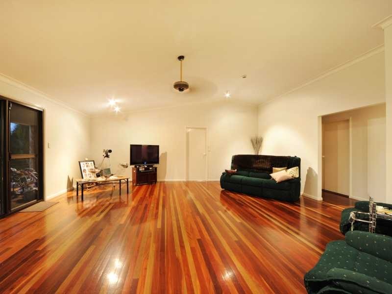 61 Eshelby Drive, Cannonvale QLD 4802