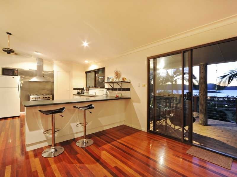 61 Eshelby Drive, Cannonvale QLD 4802