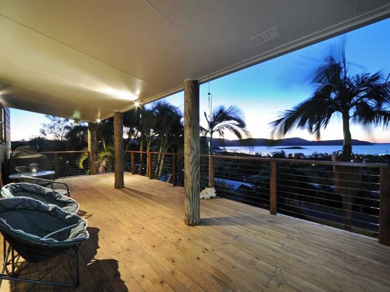 61 Eshelby Drive, Cannonvale QLD 4802