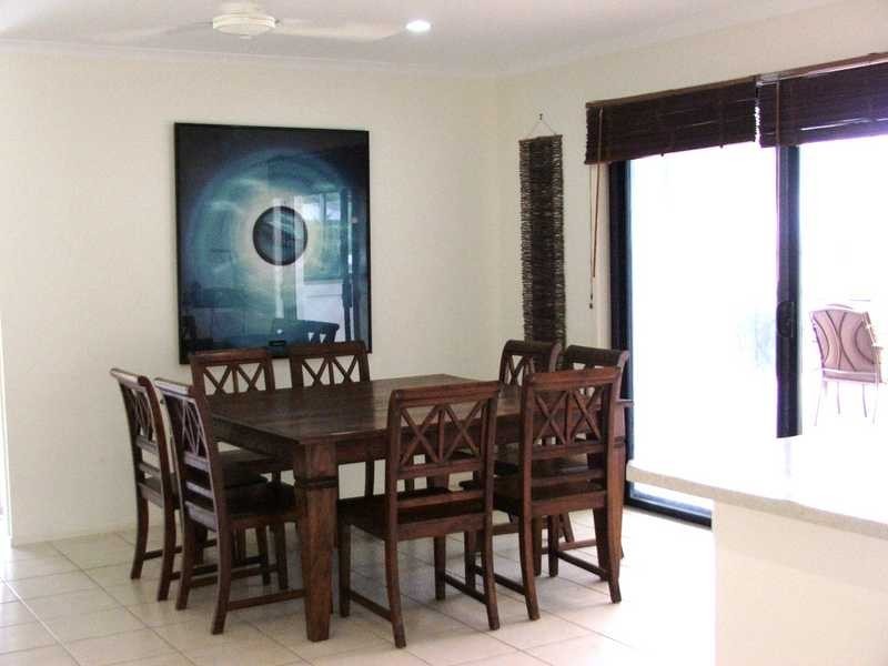 9 Links Drive, Cannonvale QLD 4802