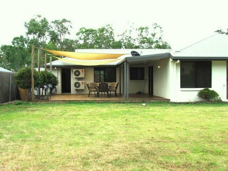 9 Links Drive, Cannonvale QLD 4802