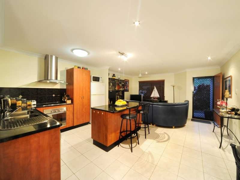 27 Banksia Court, Cannonvale QLD 4802