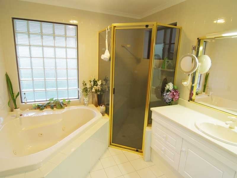 44 Bundesen Avenue, Whitsundays QLD 4802