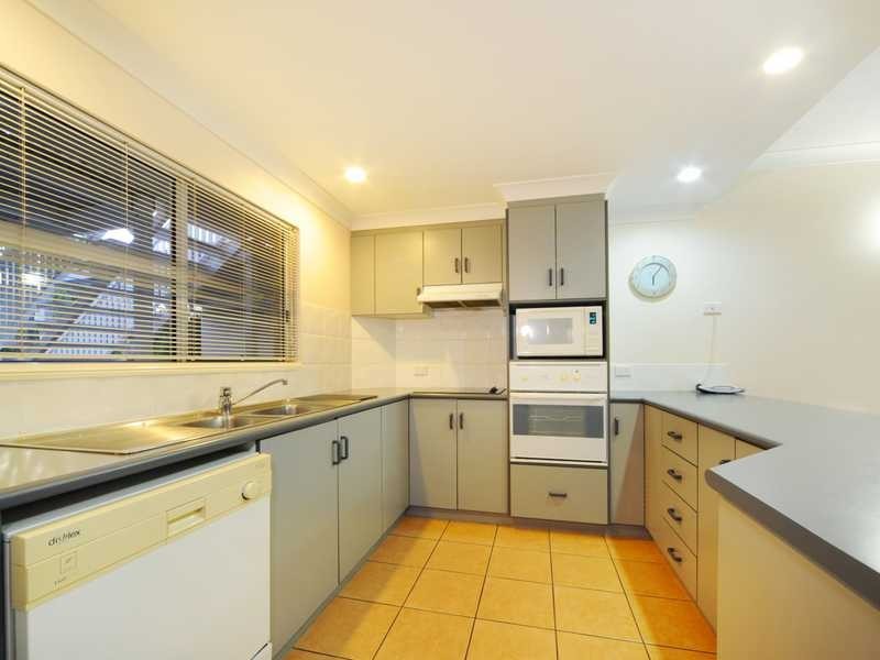 Unit 1/24 Pandanus Drive, Cannonvale QLD 4802