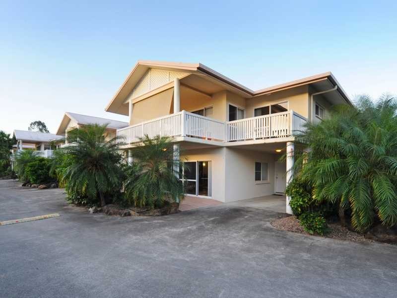 Unit 1/24 Pandanus Drive, Cannonvale QLD 4802