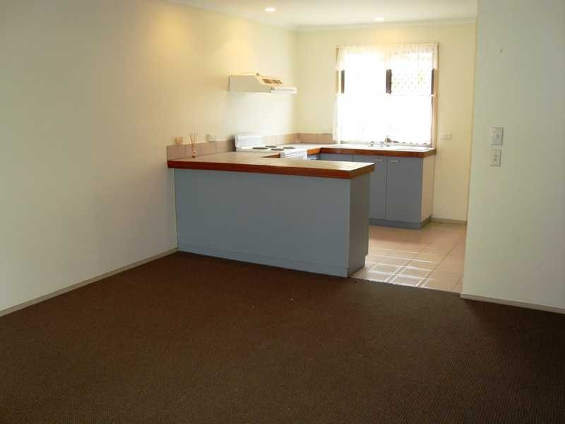 Unit 6/4 Salmon Street, Cannonvale QLD 4802