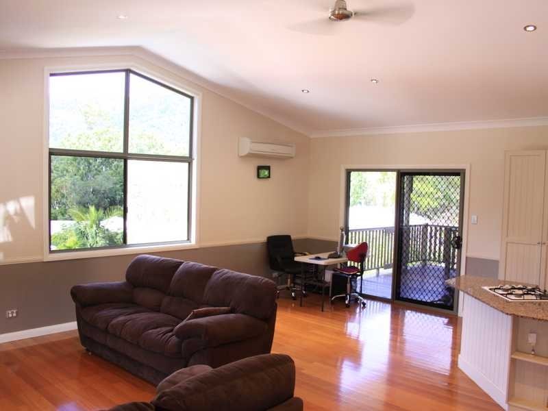 7 Moonlight Drive, Jubilee Pocket QLD 4802