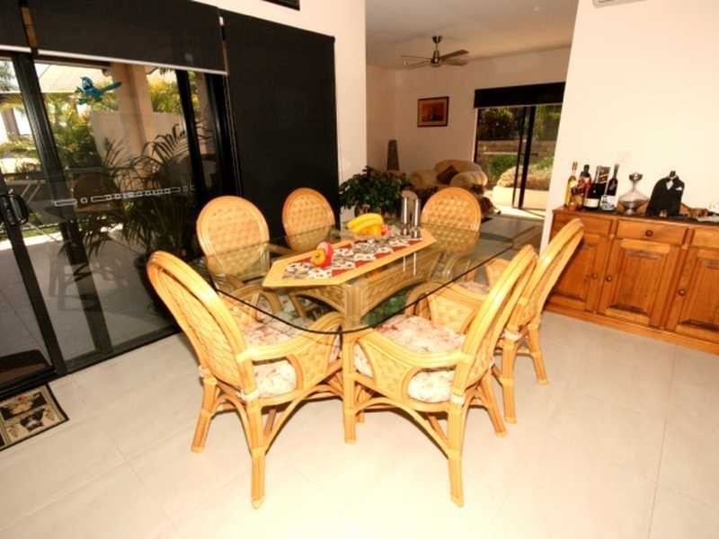 5 Whitehaven Crescent, Cannonvale QLD 4802