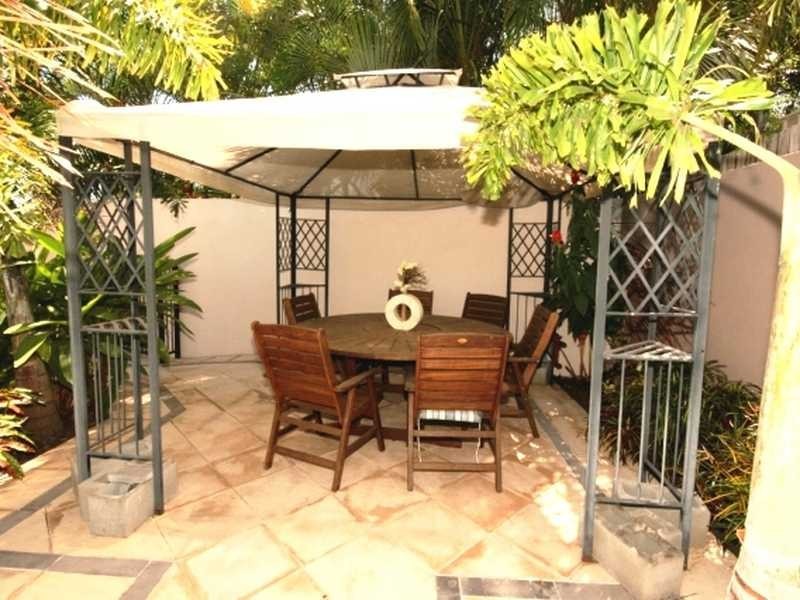 5 Whitehaven Crescent, Cannonvale QLD 4802